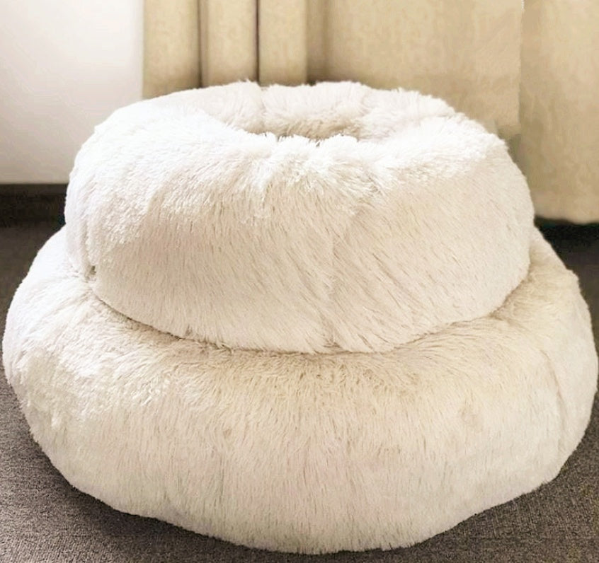 Ultra-Soft Round Plush Pet Bed